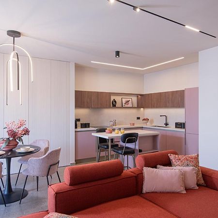 The Pink Penthouse Lägenhet Heraklion Exteriör bild