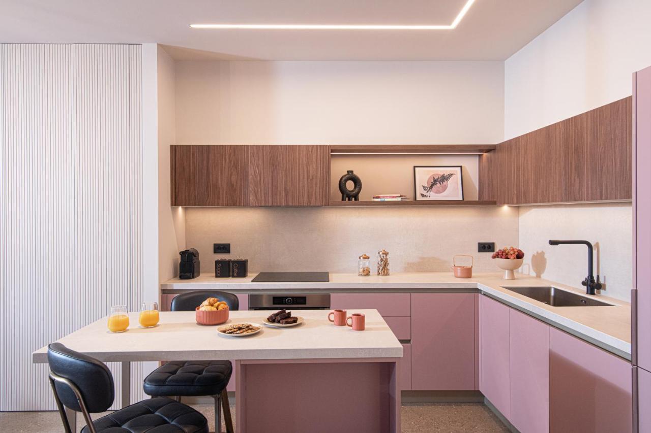 The Pink Penthouse Lägenhet Heraklion Exteriör bild