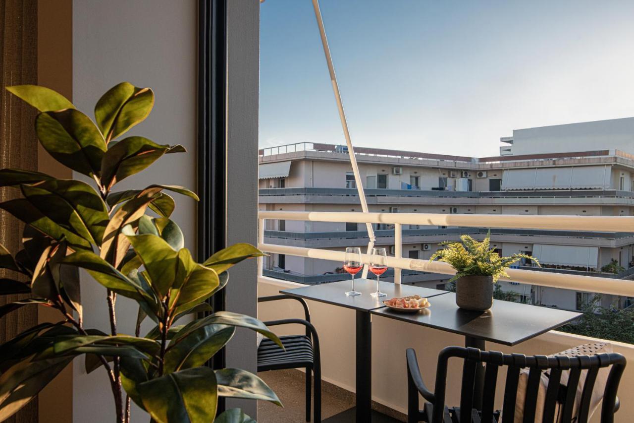 The Pink Penthouse Lägenhet Heraklion Exteriör bild